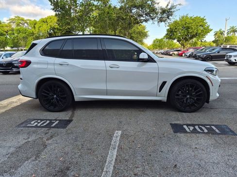 Used 2021 BMW X5 sDrive40i w/ M Sport Package RWD image 4