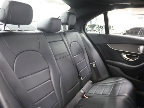 Used 2019 Mercedes-Benz C 300 4MATIC Sedan image 15