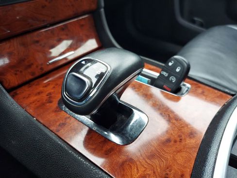 Used 2012 Chrysler 300 Limited image 14