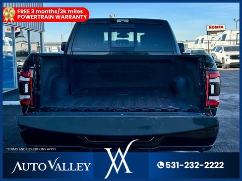 Used 2022 RAM 2500 Laramie w/ Night Edition image 42