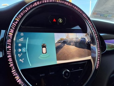 Used 2022 MINI Cooper SE image 5