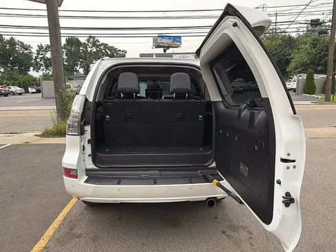Used 2017 Lexus GX 460 Premium w/ Premium Package AWD/4WD image 27