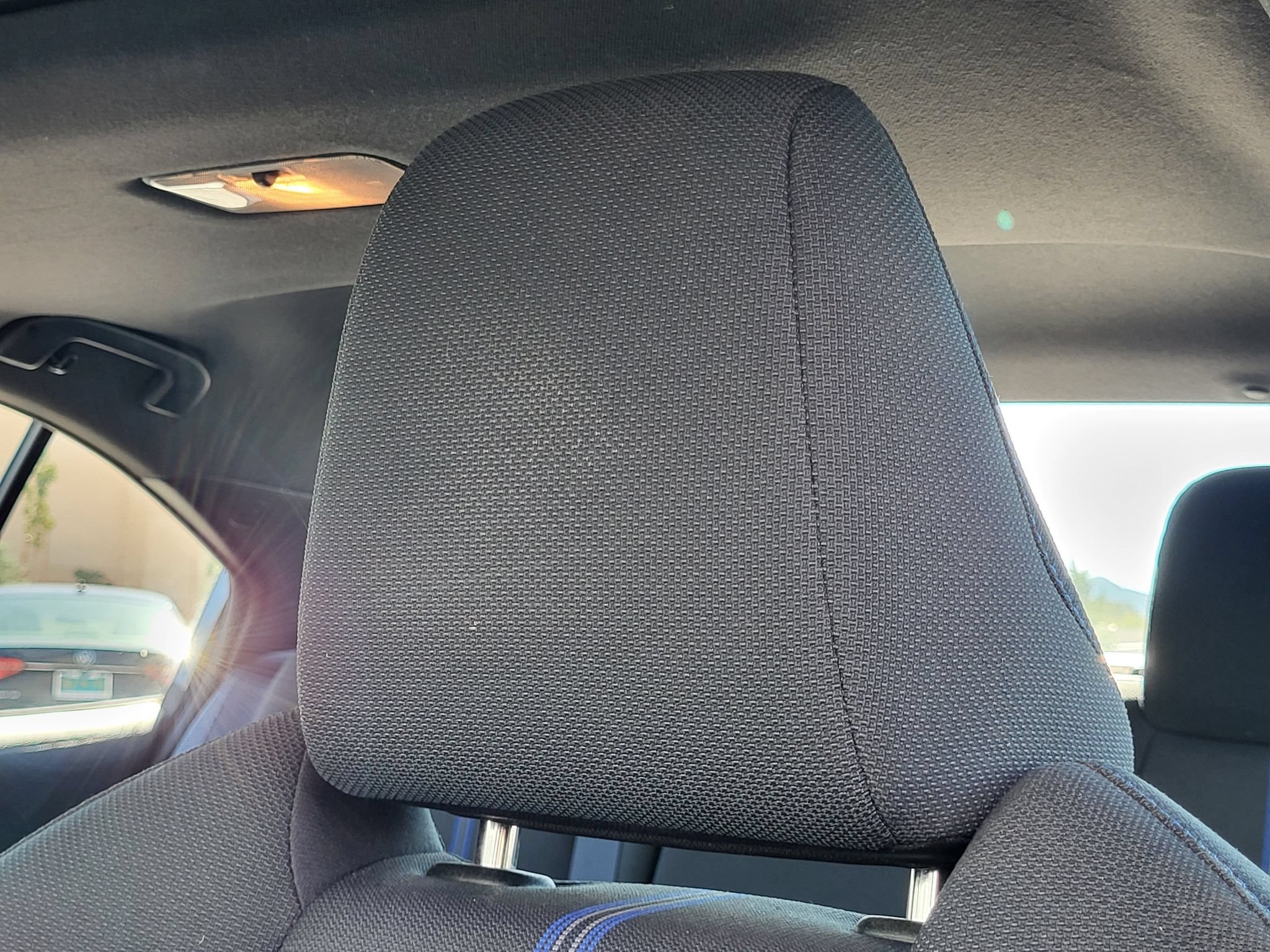 Used 2020 Toyota Corolla SE w/ SE Premium Package FWD image 13