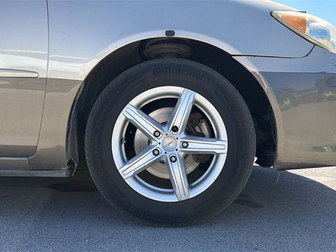 Used 2006 Toyota Camry LE image 6