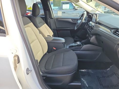 Certified 2024 Ford Escape Active image 16