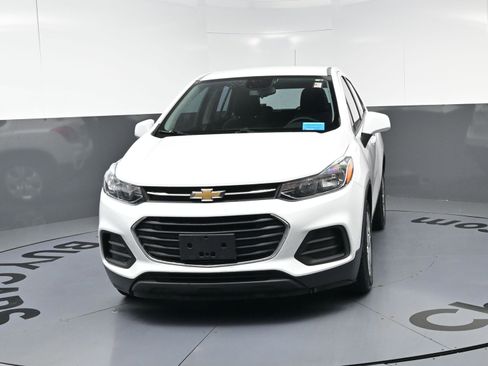 Used 2019 Chevrolet Trax LS FWD image 5