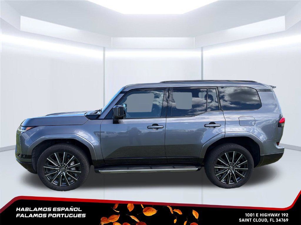 Used 2025 Lexus GX 550 w/ Cold Area Package AWD/4WD image 2
