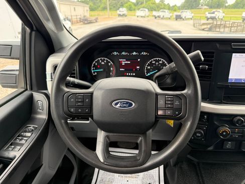 Used 2023 Ford F250 XL w/ FX4 Off-Road Package AWD/4WD image 16