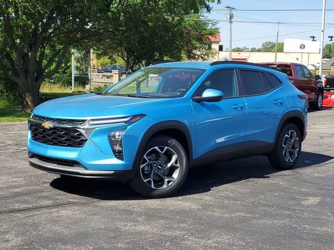 New 2026 Chevrolet Trax LT w/ LT Convenience Package FWD image 27