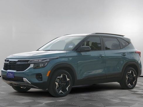Used 2025 Kia Seltos S AWD/4WD image 8