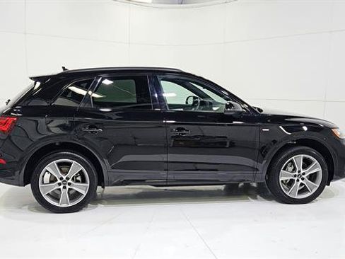 Used 2025 Audi Q5 2.0T Premium AWD/4WD image 9