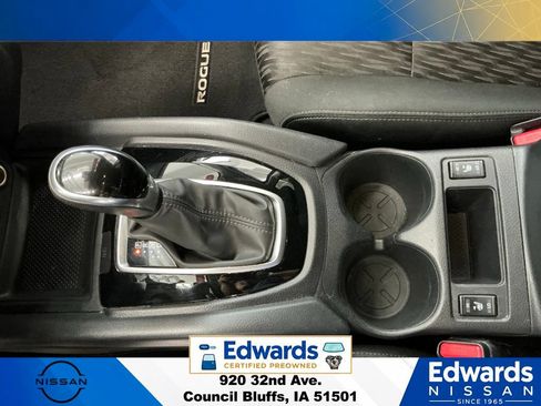Used 2020 Nissan Rogue SV AWD/4WD image 29