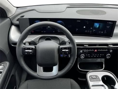 New 2026 Hyundai Ioniq 9 SE AWD/4WD image 17