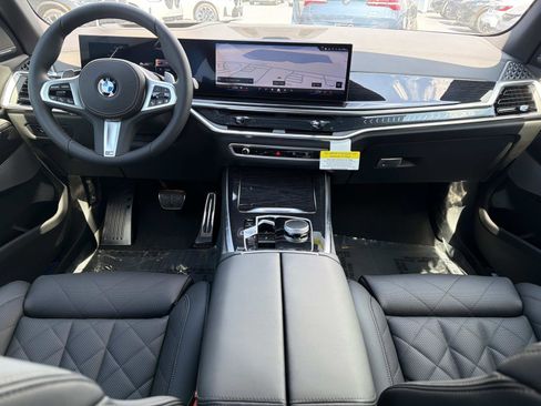 New 2026 BMW X5 sDrive40i w/ M Sport Package RWD image 13