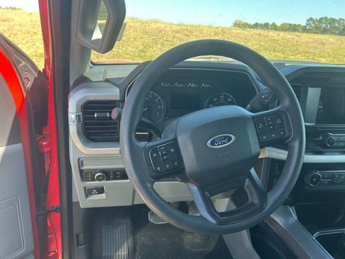Used 2023 Ford F150 XLT image 12