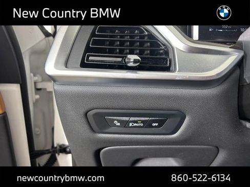 Used 2026 BMW X5 xDrive40i w/ Premium Package AWD/4WD image 13