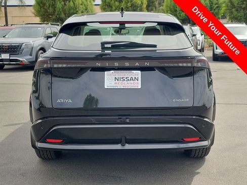 Used 2023 Nissan Ariya FWD image 35