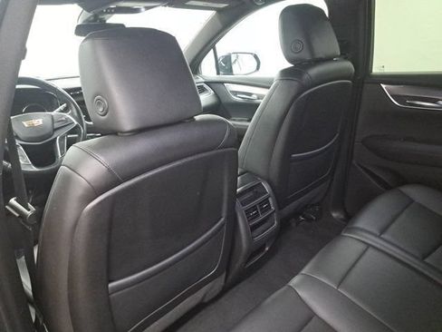 Used 2023 Cadillac XT5 Luxury FWD image 15