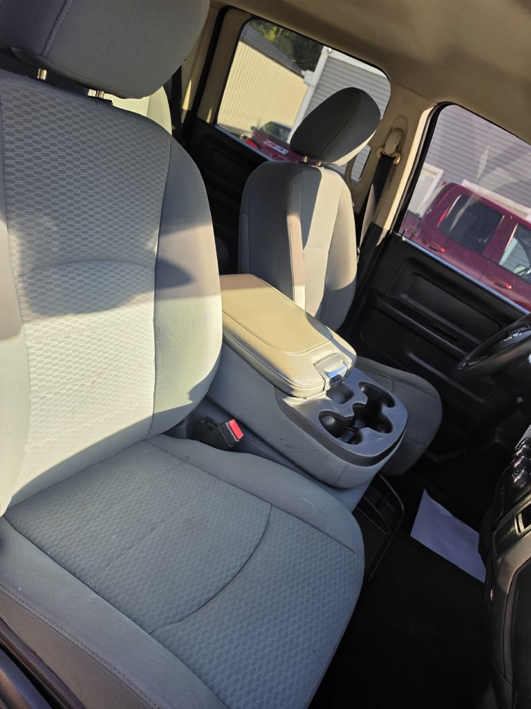 Used 2013 RAM 1500 Express AWD/4WD image 19