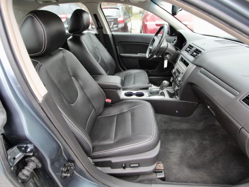 Used 2012 Ford Fusion SEL image 17