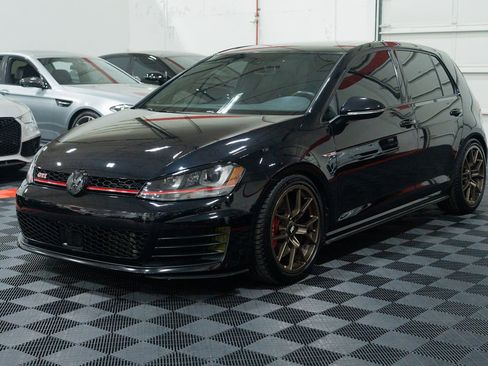 Used 2017 Volkswagen GTI Autobahn FWD image 3
