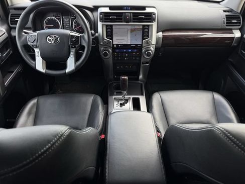 Used 2022 Toyota 4Runner Limited RWD image 11