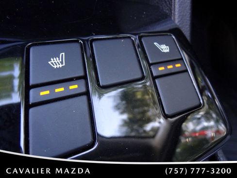 Used 2025 Kia Sportage EX AWD/4WD image 42