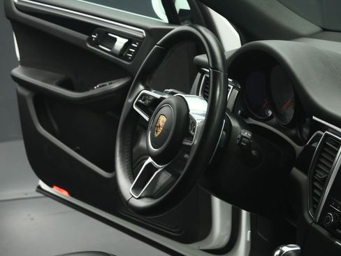 Used 2017 Porsche Macan S AWD/4WD image 58