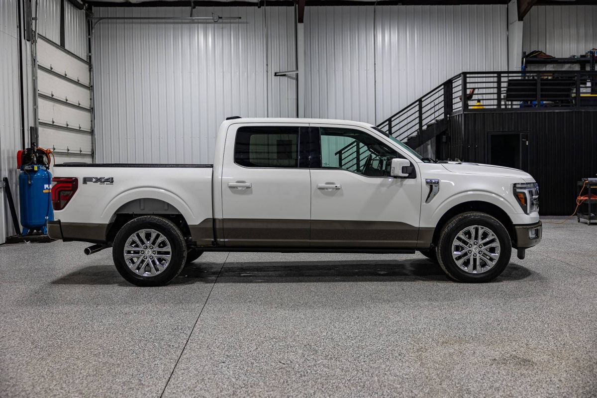 Used 2025 Ford F150 King Ranch w/ FX4 Off-Road Package AWD/4WD image 6