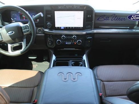 Used 2023 Ford F250 King Ranch w/ FX4 Off-Road Package AWD/4WD image 16