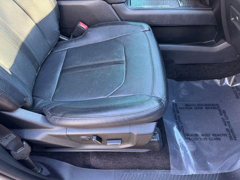 Used 2019 Ford Expedition Limited w/ Equipment Group 301A image 44