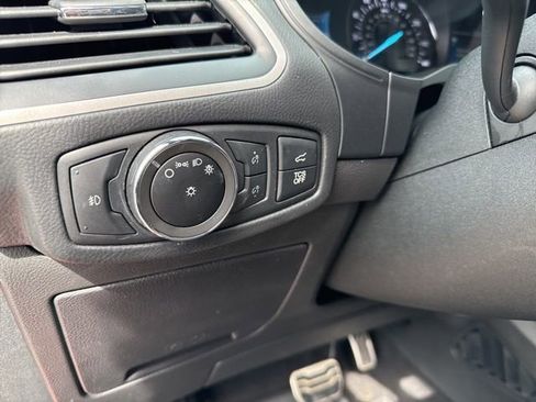 Used 2023 Ford Edge ST-Line image 17