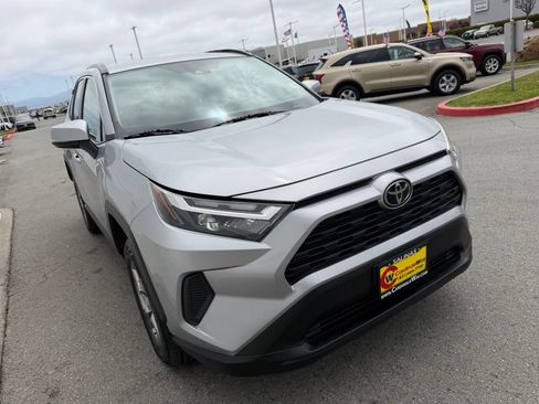 Used 2024 Toyota RAV4 XLE FWD image 8