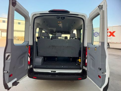 Used 2019 Ford Transit 150 XL RWD image 27