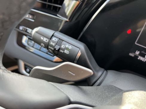 Used 2023 Lexus RX 350 Premium image 29