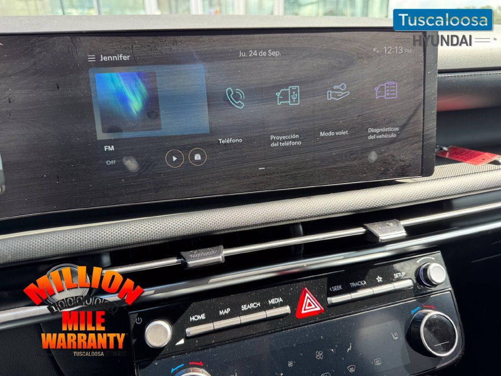 Used 2025 Hyundai Tucson SEL FWD image 11