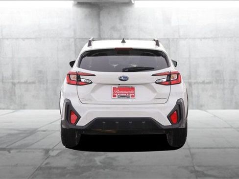 Used 2024 Subaru Crosstrek 2.0i Premium image 6