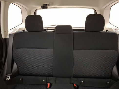 Used 2016 Subaru Forester 2.5i w/ Alloy Wheel Package image 19