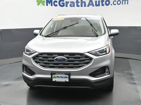Used 2019 Ford Edge Titanium w/ Cold Weather Package AWD/4WD image 6