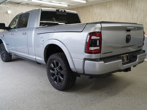 Used 2022 RAM 3500 Limited image 7