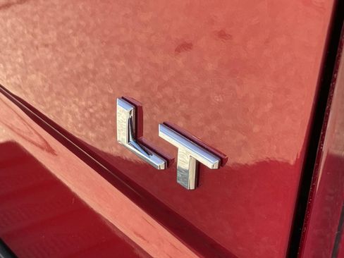 Certified 2021 Chevrolet Silverado 1500 LT Trail Boss w/ Convenience Package II AWD/4WD image 10