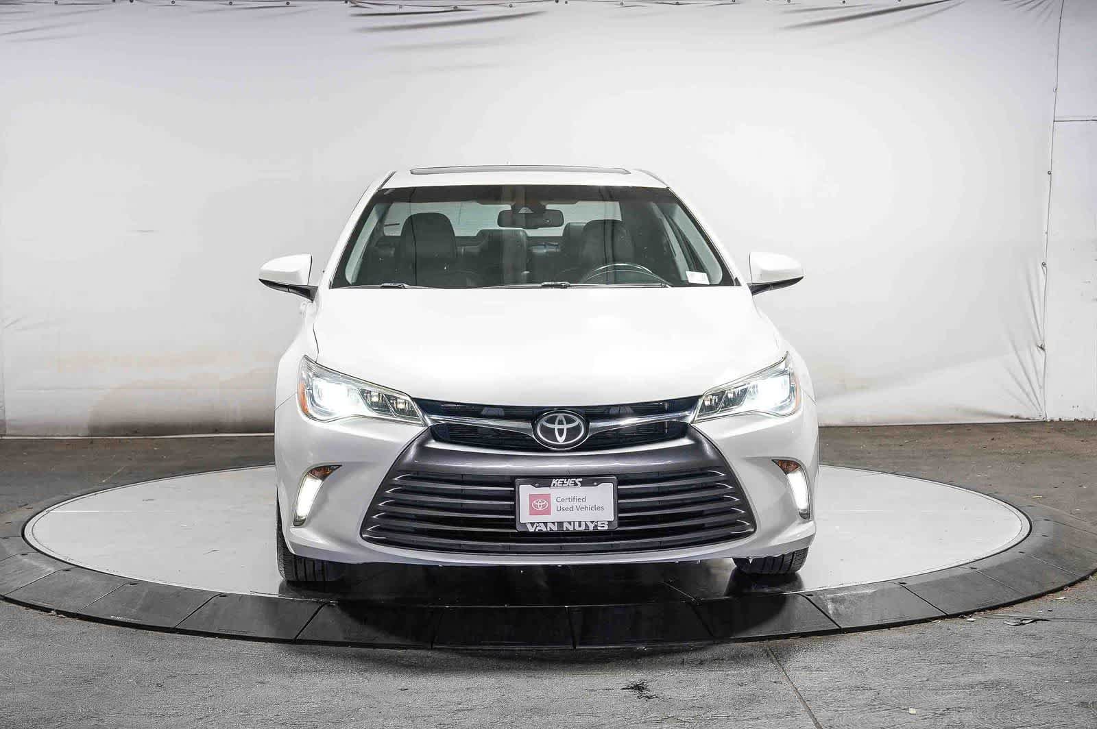 Certified 2016 Toyota Camry XLE w/ Advanced Technology Package FWD image 7