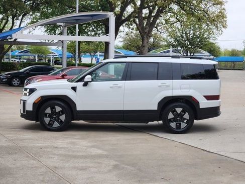 Used 2025 Hyundai Santa Fe SEL image 13