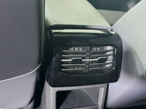 Used 2023 Volkswagen ID.4 Pro S RWD image 26