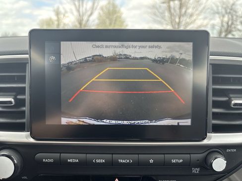 New 2026 Hyundai Venue SEL FWD image 18
