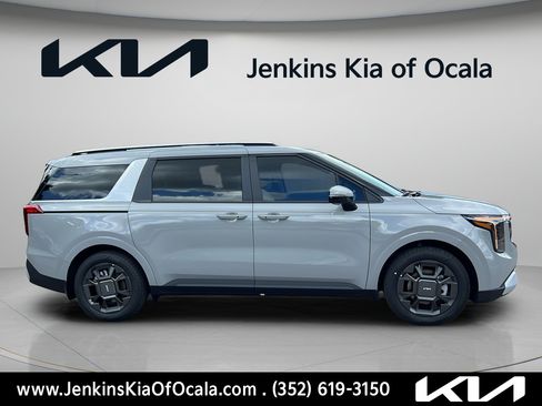 New 2026 Kia Carnival EX FWD image 2