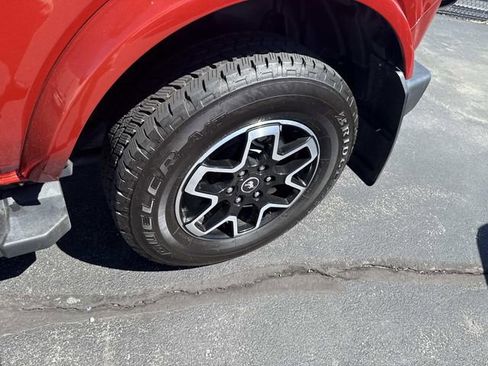 Certified 2023 Ford Bronco Outer Banks AWD/4WD image 15