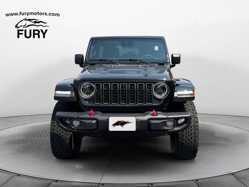 Used 2024 Jeep Wrangler Unlimited Rubicon AWD/4WD image 8