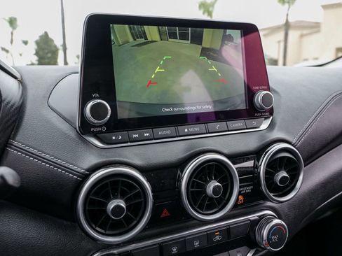 Used 2024 Nissan Sentra SV image 29