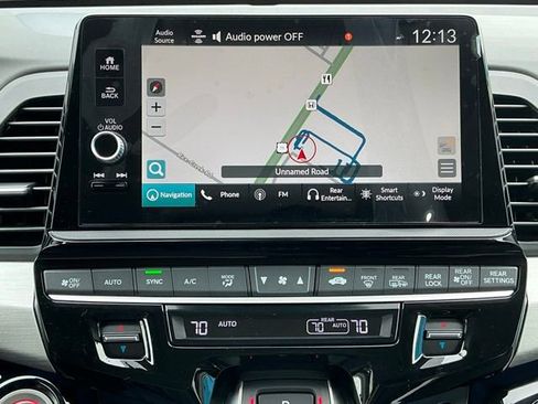 New 2026 Honda Odyssey Touring image 14